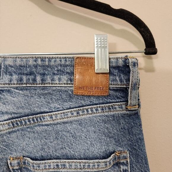 We The Free Size 26 Medium Wash Distressed Skinny Jeans - Picture 8 of 10